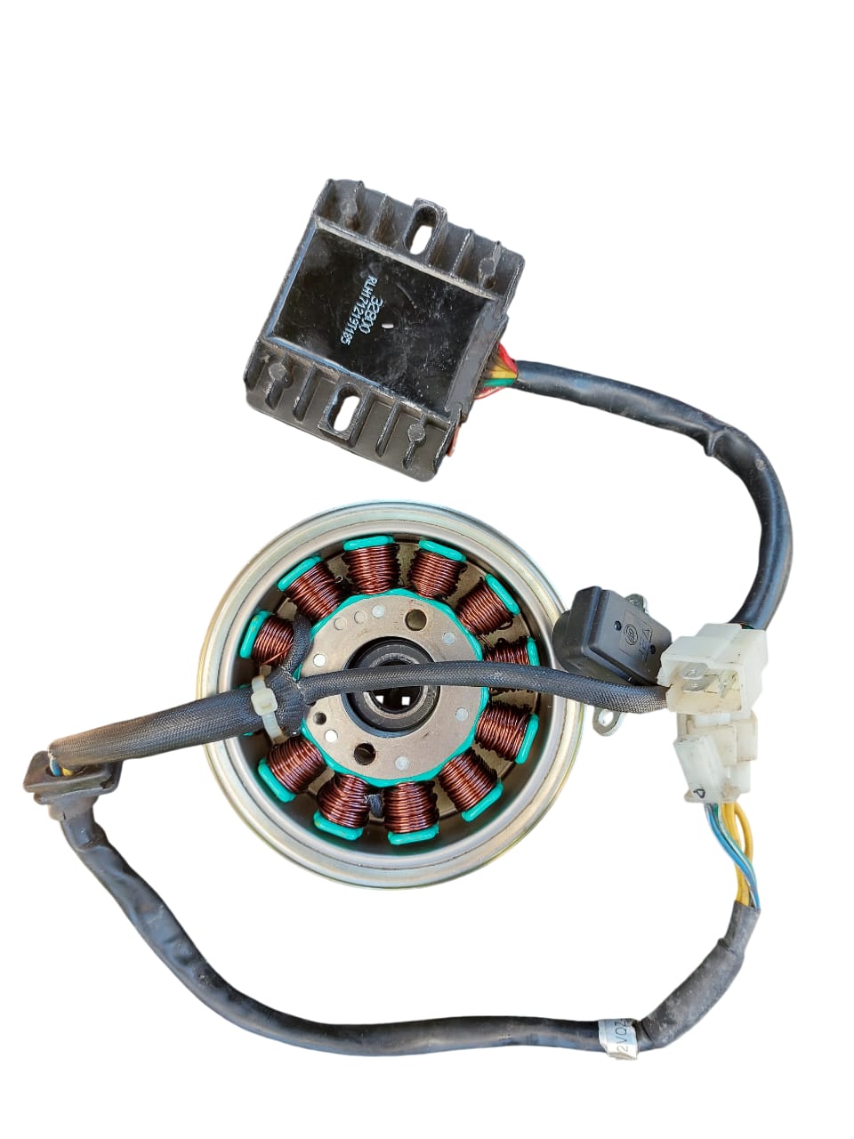 EFI-Sähköt + Jännitteensäädin