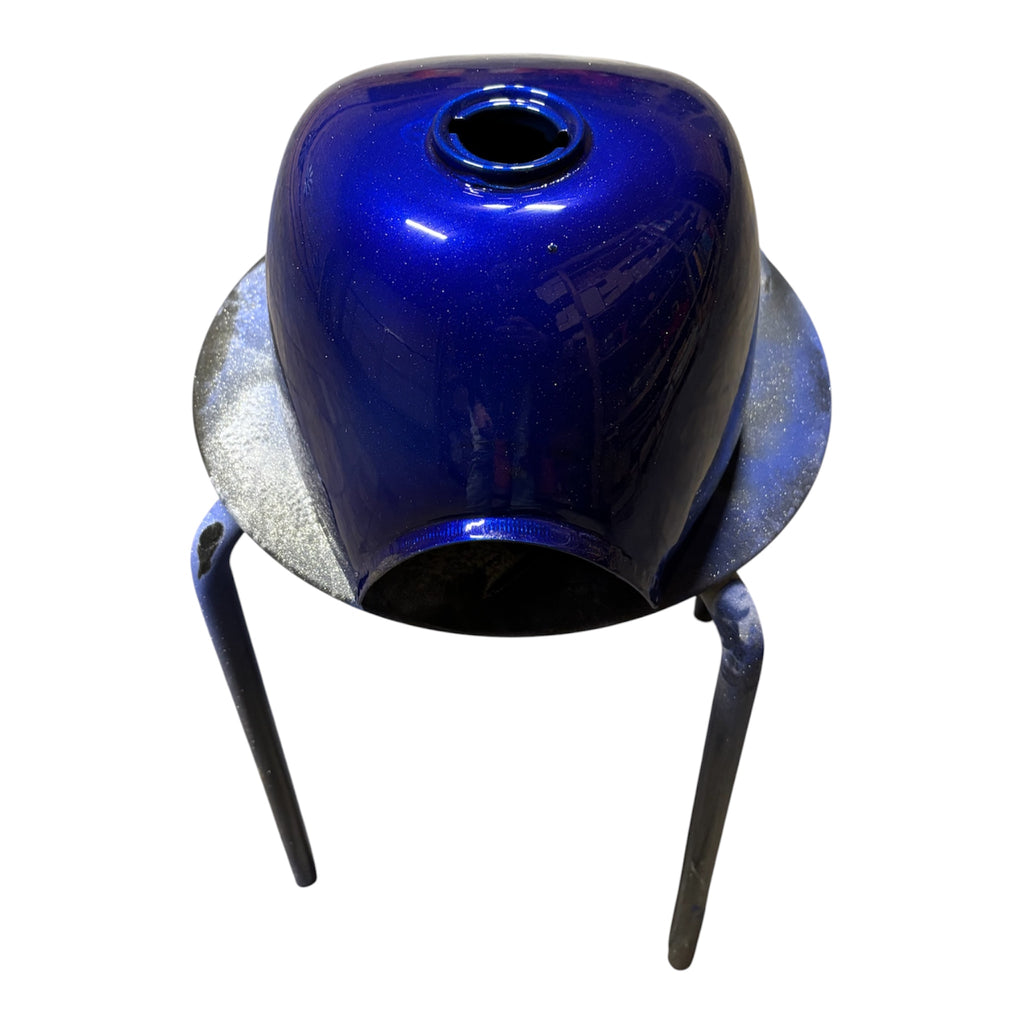 Tankki Candy Blue Monkey Pulverimaalattu